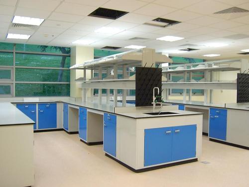 laboratory furniture 500x500 1